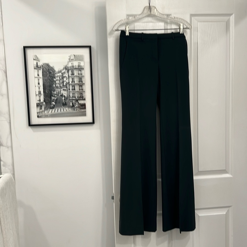 Theory green Demitria new stretch wool pants in size 2!